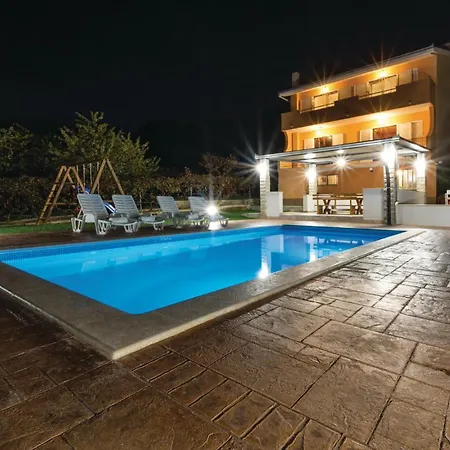 Three-bedroom In Donja Διαμέρισμα Ostrvica